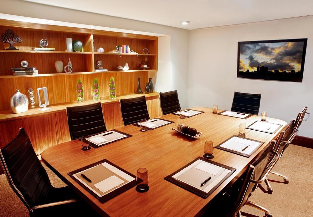 Renaissance Sao Paulo Hotel Luaran gambar A boardroom at a hotel