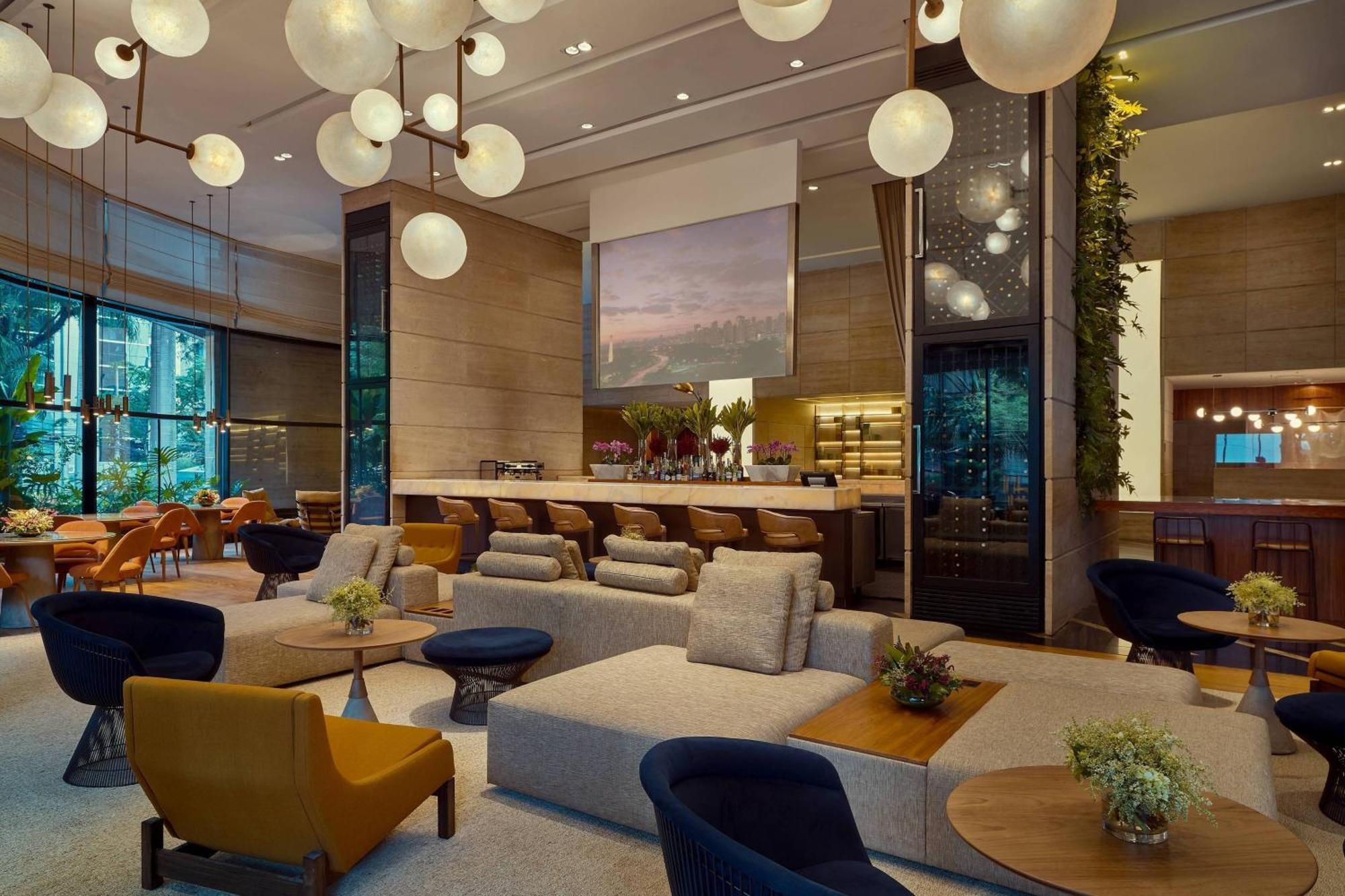 Renaissance Sao Paulo Hotel Luaran gambar The lobby of the hotel